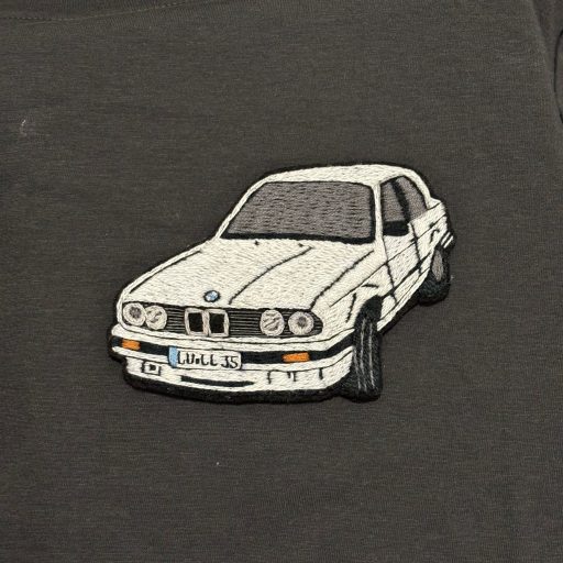 Hímzett BMW saját rendszámmal - CreativeDorci